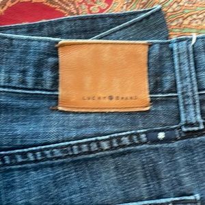 Lucky Brand Jeans 221 Original Straight